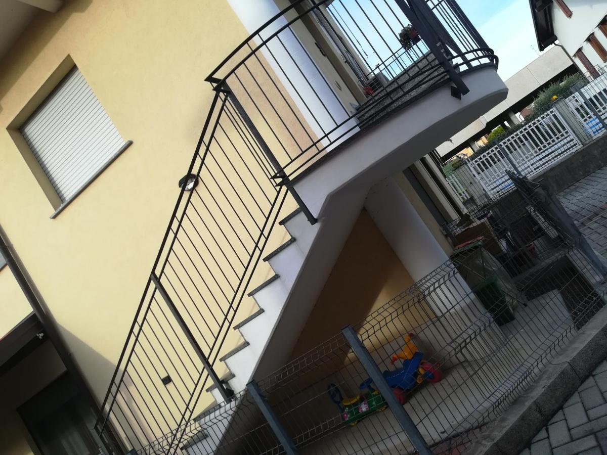Yellow House Cir 12040 卡萨诺玛纳格 外观 照片
